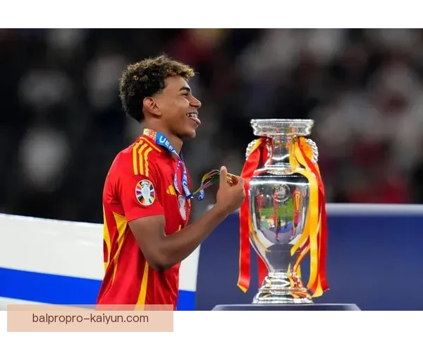 贝林厄姆在新赛季持续保持抢断王的优异状态与表现