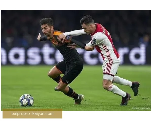 英超帕齐·布恩迪亚状态回暖，近期表现备受关注